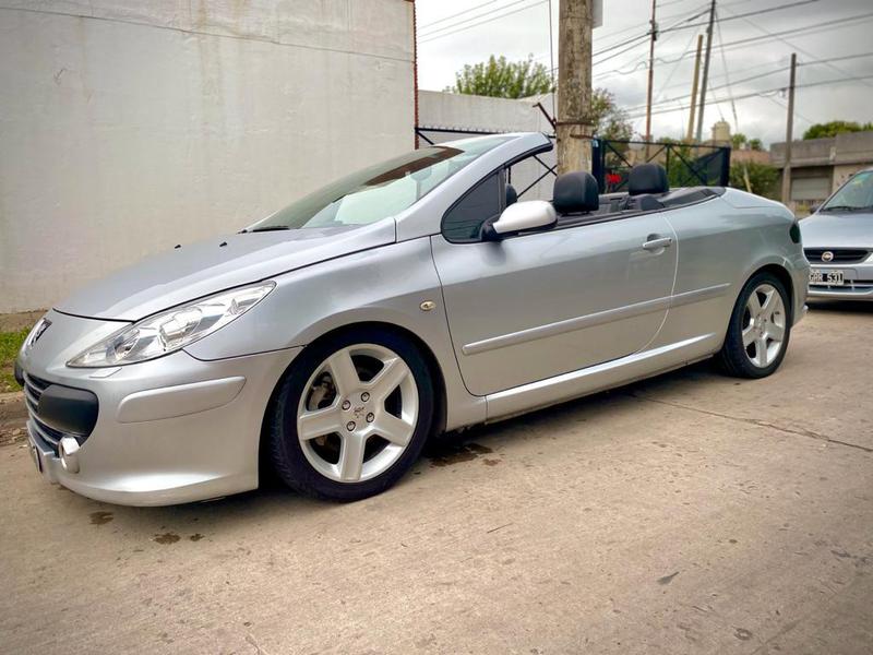 Peugeot 307 CC • 2006 • 1,210,000 km 4