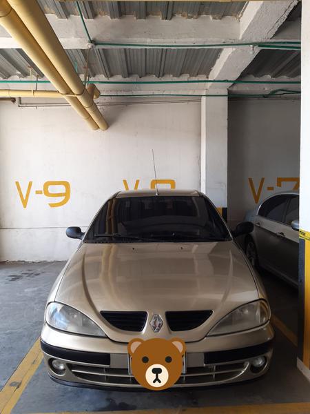 Renault Mégane • 2002 • 209 km 3