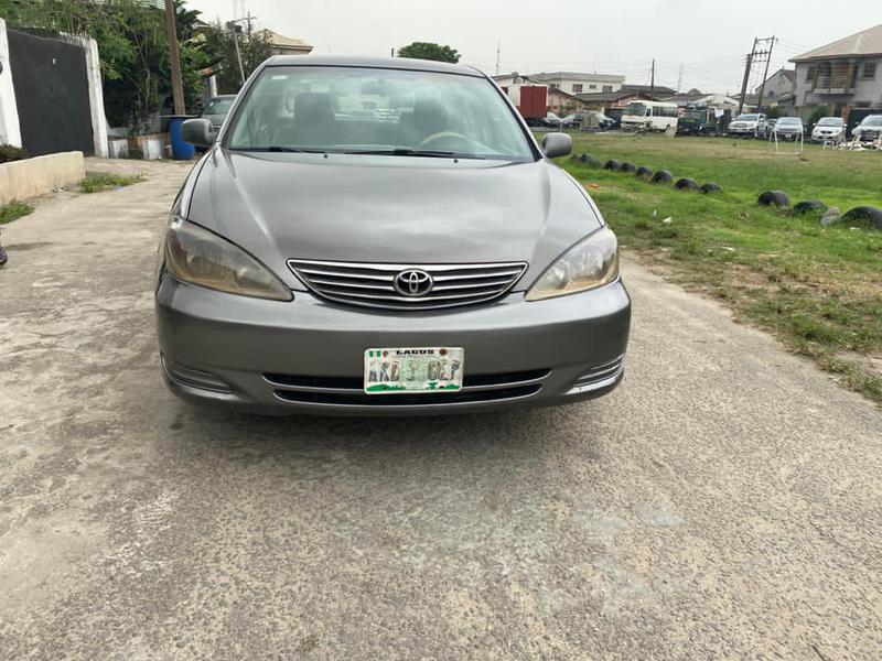 Toyota Camry • 2005 • 87,000 km 3