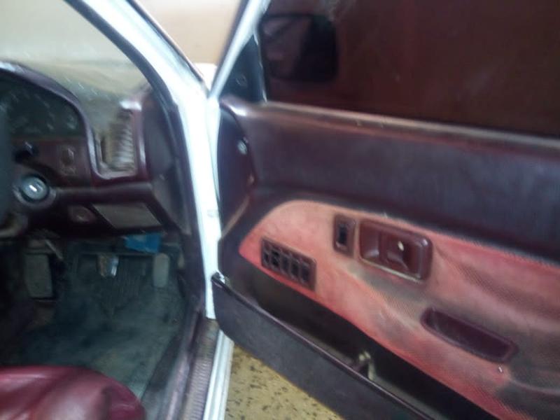 Toyota Corolla • 1997 • 200,000 km 2