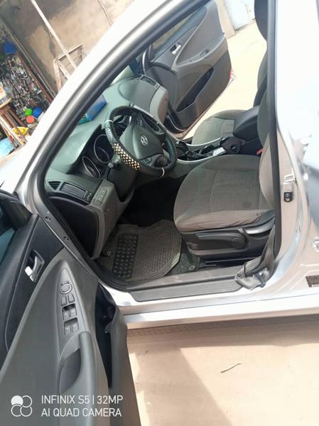 Hyundai Sonata • 2012 • 26,740 km 3
