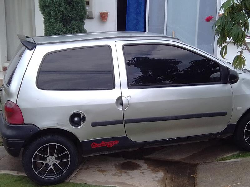 Renault Twingo • 2002 • 120,124 km 10