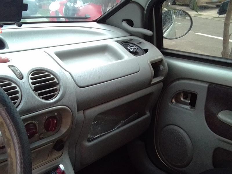 Renault Twingo • 2002 • 120,124 km 8