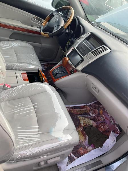 Lexus RX • 2006 • 1,000 km 7