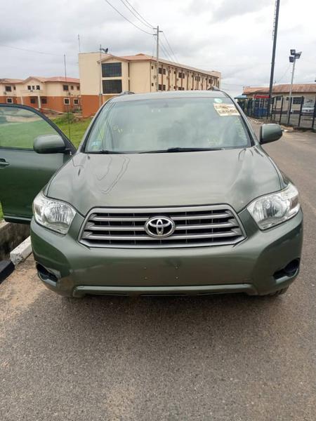 Toyota Highlander • 2008 • 100,000 km 1