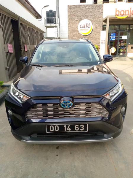 Toyota RAV4 • 2020 • 4,000 km 3