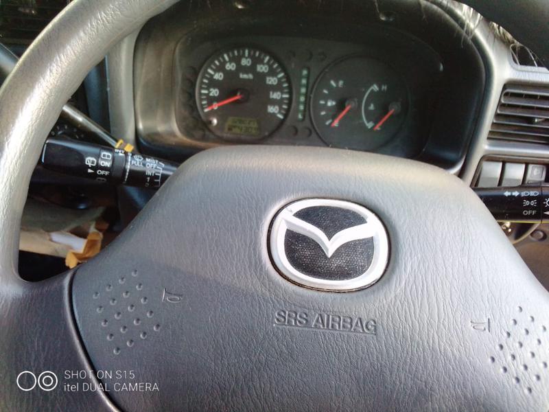 Mazda Bongo • 2013 • 328,000 km 9