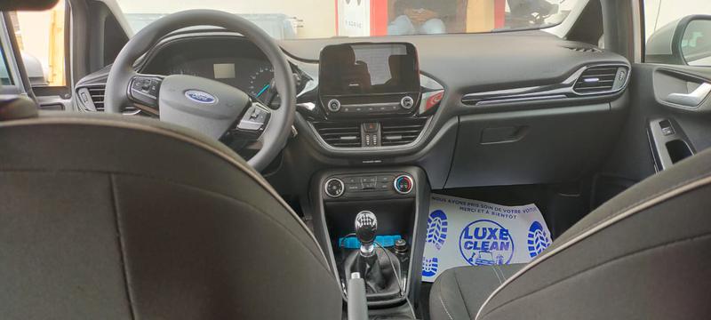 Ford Fiesta • 2018 • 40,000 km 4