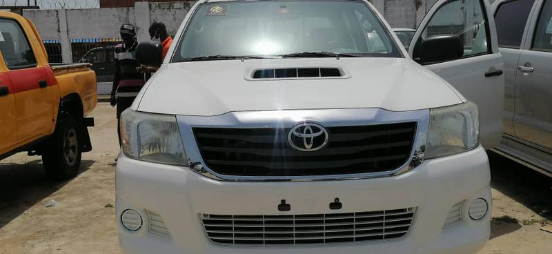 Toyota Hilux • 2012 • 80,000 km 7