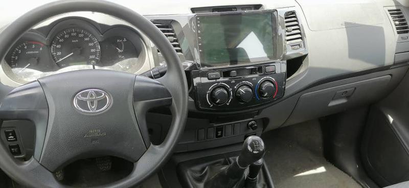 Toyota Hilux • 2012 • 80,000 km 5