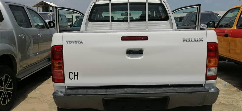 Toyota Hilux • 2012 • 80,000 km 6