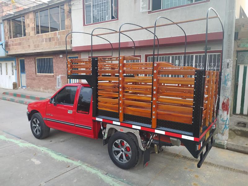 Chevrolet Luv • 1996 • 304,785 km 5