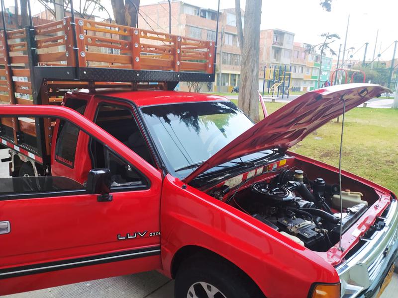 Chevrolet Luv • 1996 • 304,785 km 4
