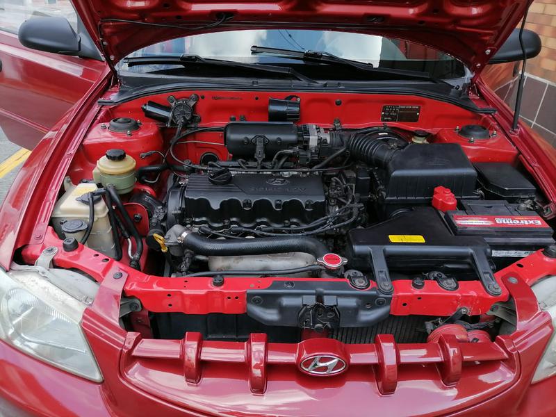 Hyundai Accent • 2001 • 189,000 km 5