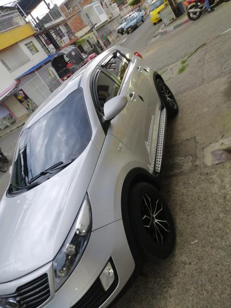 Kia Sportage • 2012 • 95,000 km 3