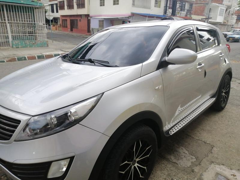 Kia Sportage • 2012 • 95,000 km 4