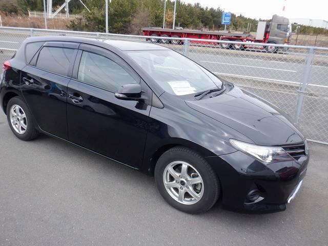 Toyota Auris • 2014 • 38,000 km 3