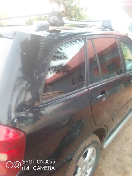 Toyota RAV4 • 2005 • 150,000 km 8