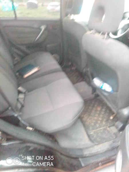 Toyota RAV4 • 2005 • 150,000 km 10