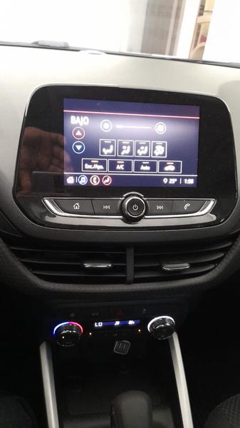 Chevrolet Onix • 2021 • 5,000 km 5