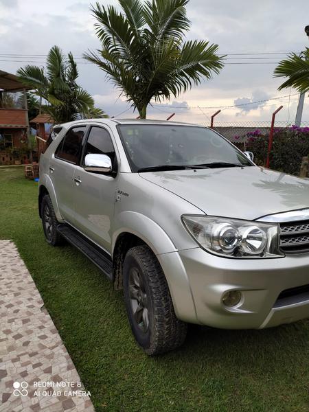 Toyota Fortuner • 2010 • 134,000 km 2