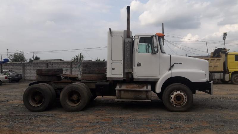 Volvo  • 1993 • 0 km 3