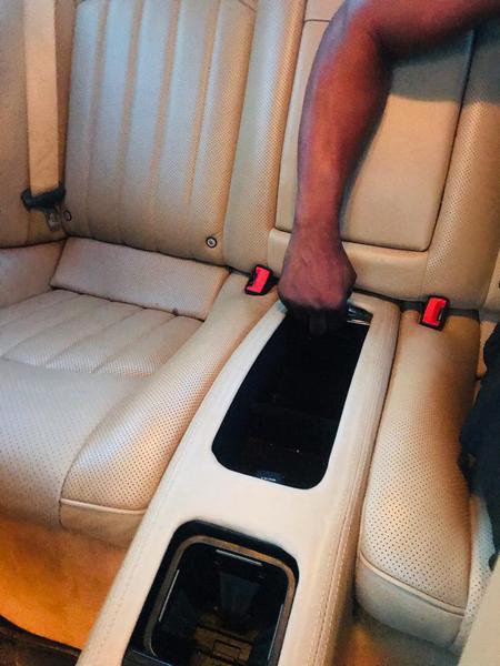 Mercedes-Benz  • 2008 • 43,106 km 8