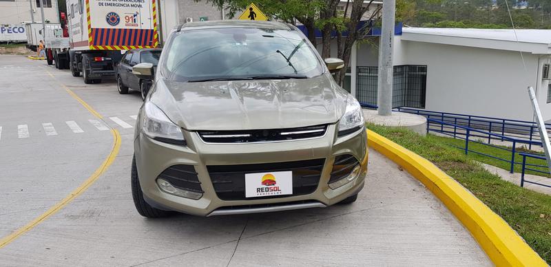 Ford Escape • 2013 • 177,000 km 7