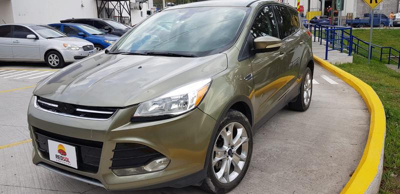 Ford Escape • 2013 • 177,000 km 5
