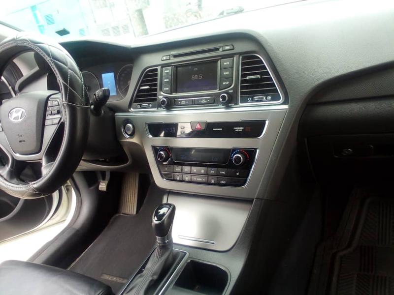 Hyundai Sonata • 2015 • 230,000 km 10