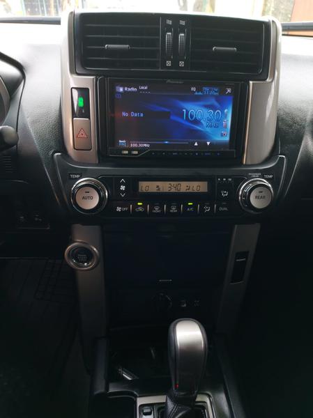 Toyota Land Cruiser • 2013 • 100 km 4