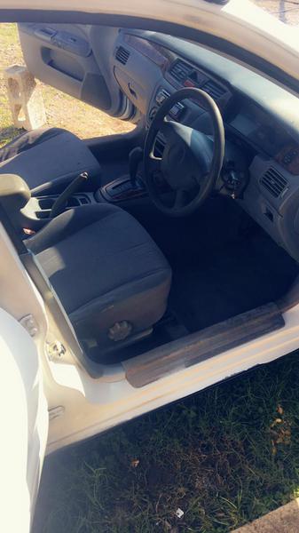 Mitsubishi Lancer • 2001 • 180 km 7