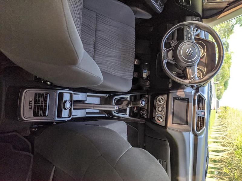 Suzuki Swift Dzire • 2019 • 35,000 km 3