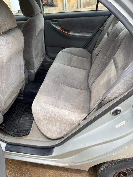 Toyota Corolla • 2003 • 130,000 km 4