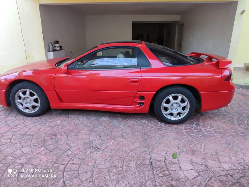 Mitsubishi 3000 GT • 1994 • 184,000 km 3