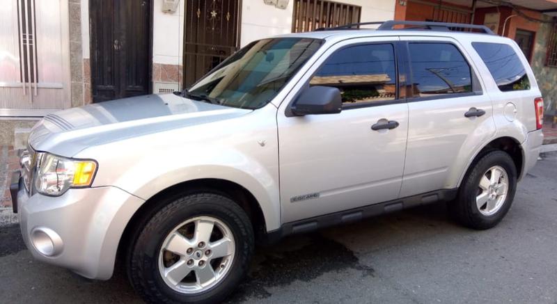 Ford Escape • 2008 • 133,000 km 5