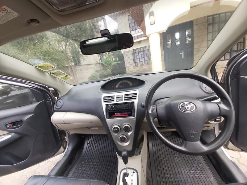 Toyota Belta • 2007 • 94 km 3