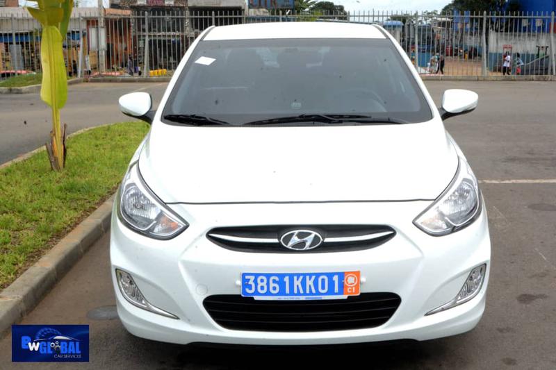 Hyundai Accent • 2017 • 40,000 km 4
