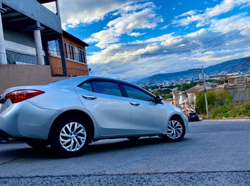 Toyota Corolla sedan • 2018 • 65,000 km 7