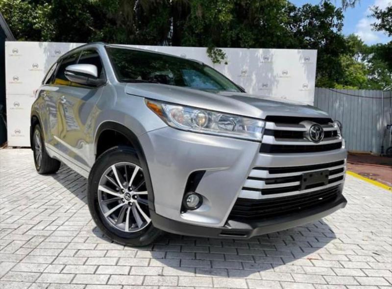 Toyota Highlander • 2018 • 65,000 km 19