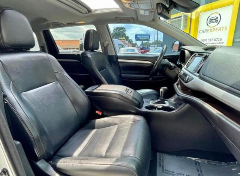 Toyota Highlander • 2018 • 65,000 km 18