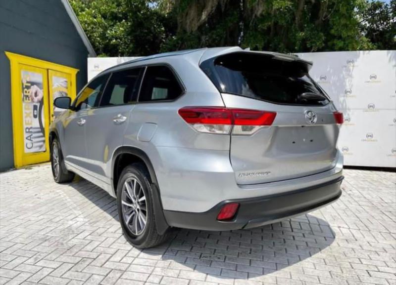 Toyota Highlander • 2018 • 65,000 km 1