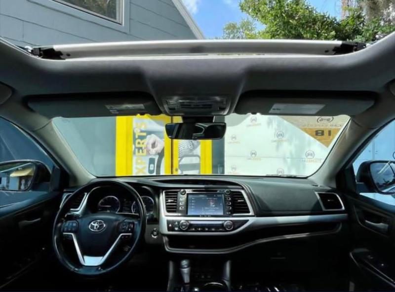 Toyota Highlander • 2018 • 65,000 km 9