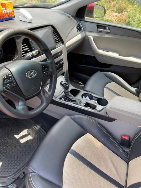 Hyundai Sonata • 2018 • 31,000 km 2