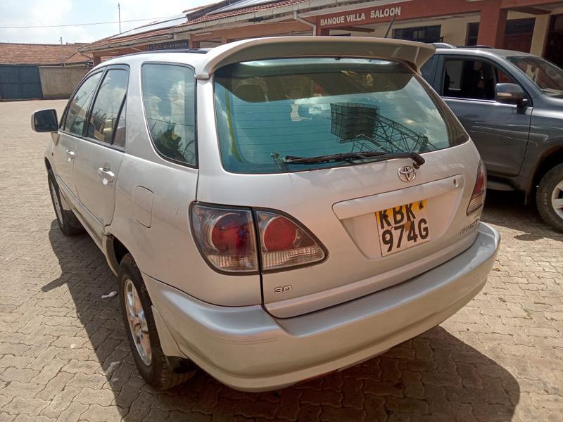 Toyota 4-Runner • 2008 • 85,629 km 2