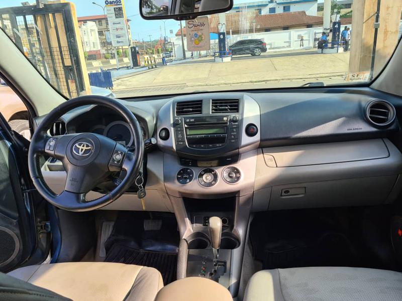 Toyota RAV4 • 2006 • 129,508 km 5