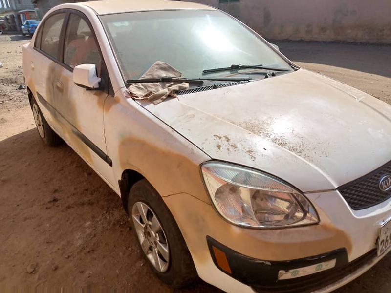 Kia Rio • 2005 • 153,782 km 3