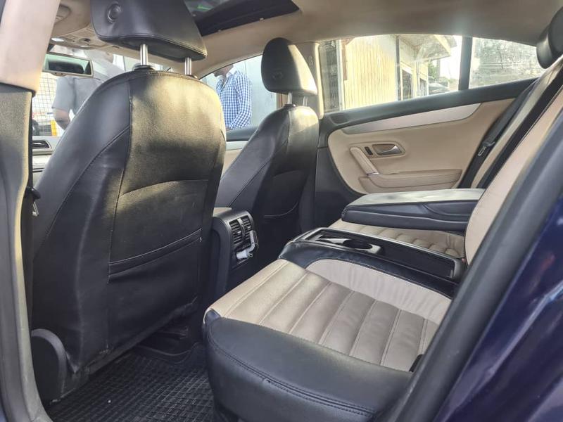 Volkswagen Passat CC • 2008 • 110,029 km 3