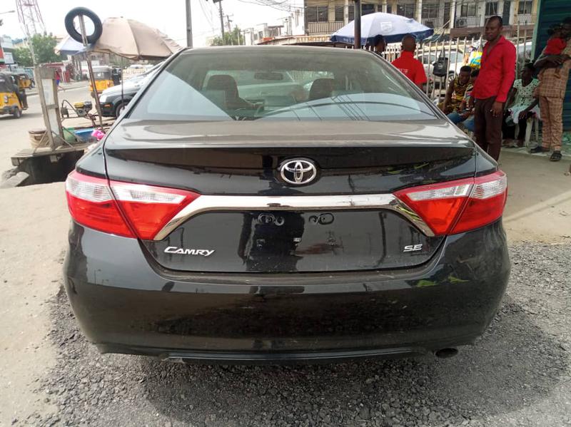 Toyota Camry • 2017 • 188,929 km 5