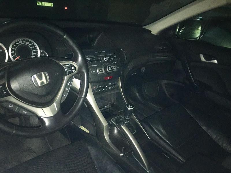 Honda Accord • 2010 • 140,000 km 2